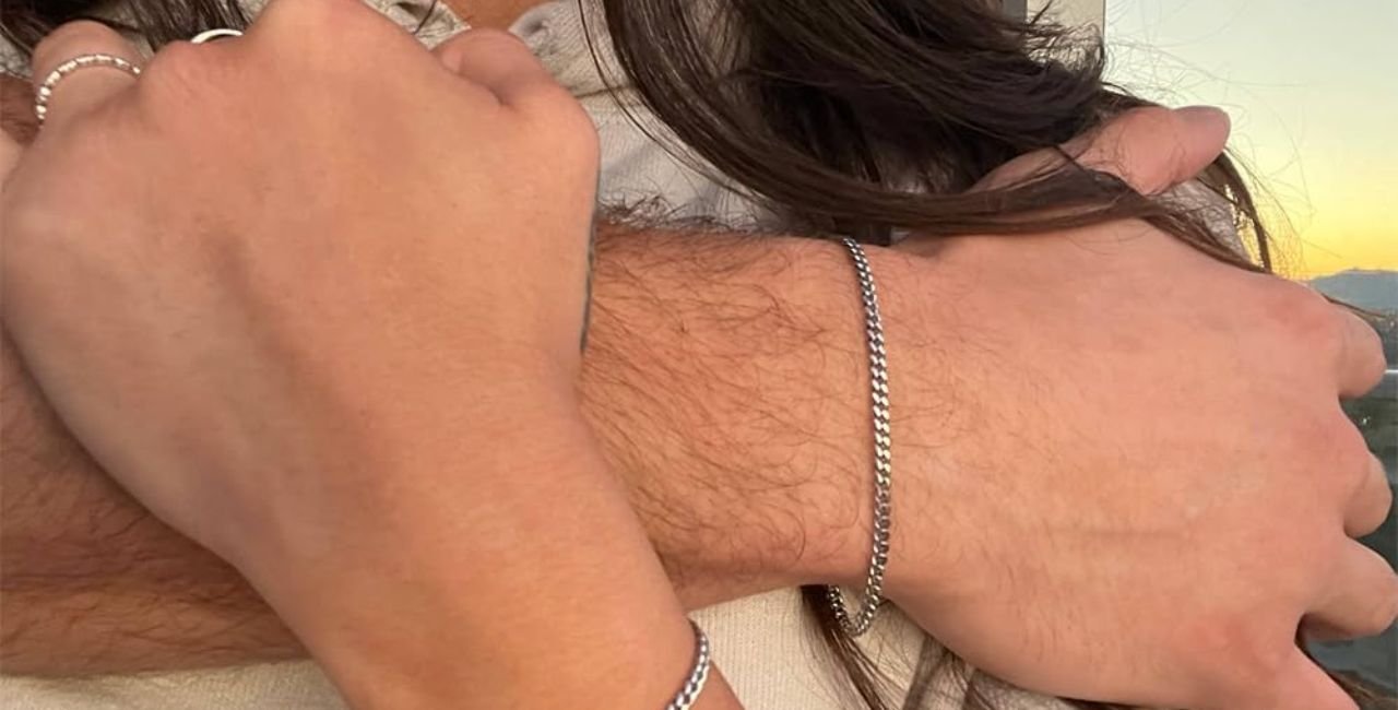 The Ultimate Guide to Choosing and Cherishing Permanent Jewelry for Couples as a Symbol of Forever